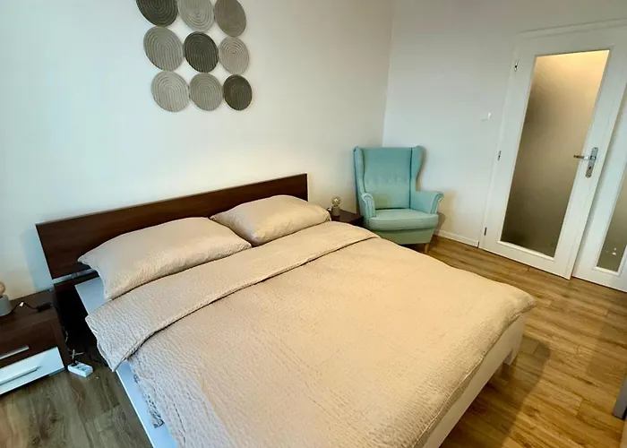 Exkluzivny V Centre S Parkovanim Zadarmo Zv3 아파트